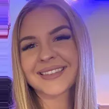 Iza Brakowska — Główna Wokalistka